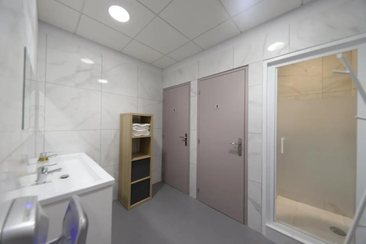 Loft 250M2 Avec Ecran Led Geant De 10M2 Lejlighedshotel Marseille